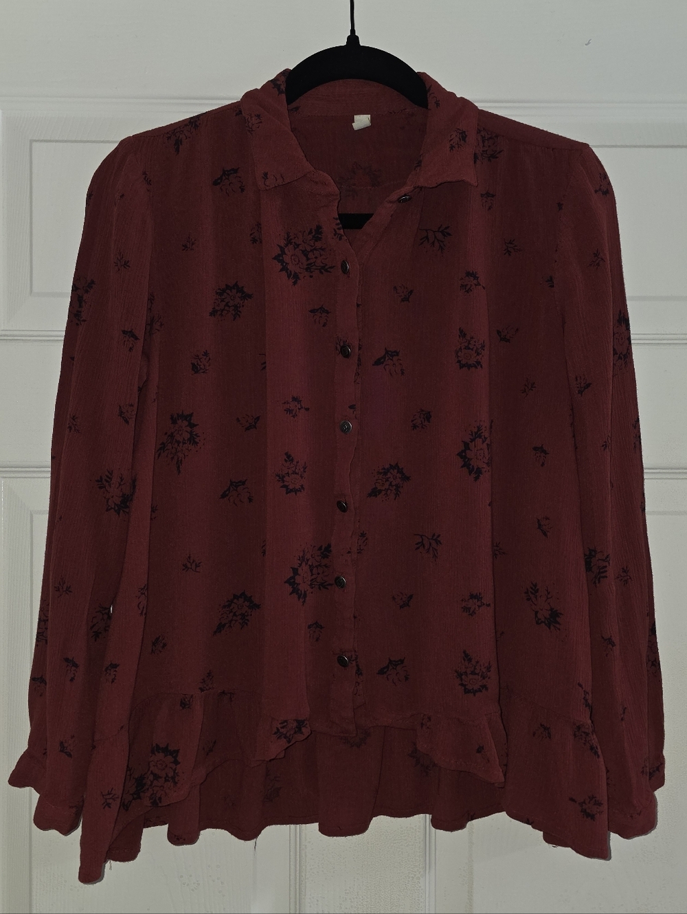 Moving Sale! { Vintage 2010s Free People Rust Orange And Black Floral Blouse XS